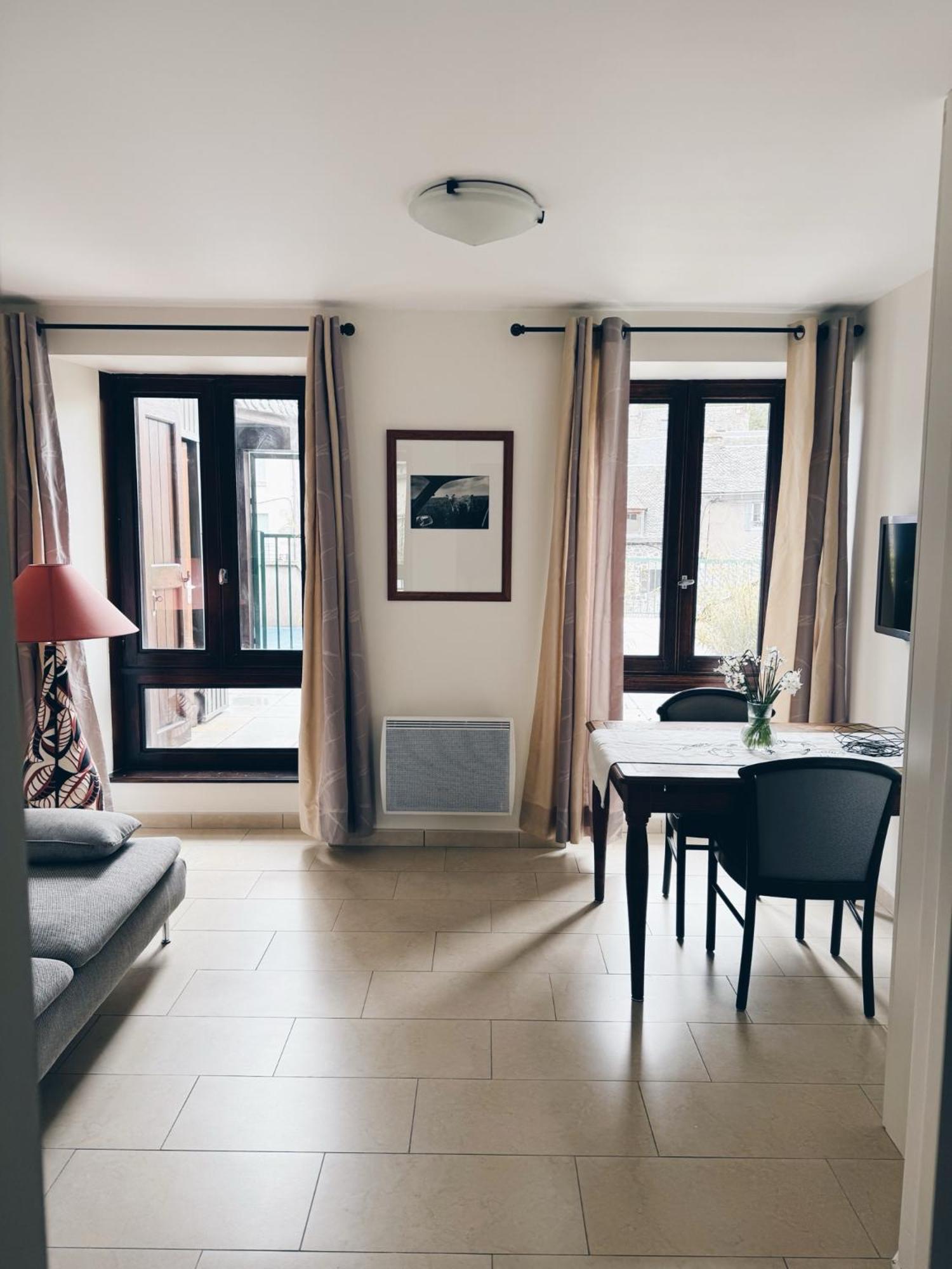 Le Regis Apartment Laguiole Exterior foto